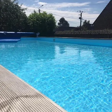 La Canopee 3*