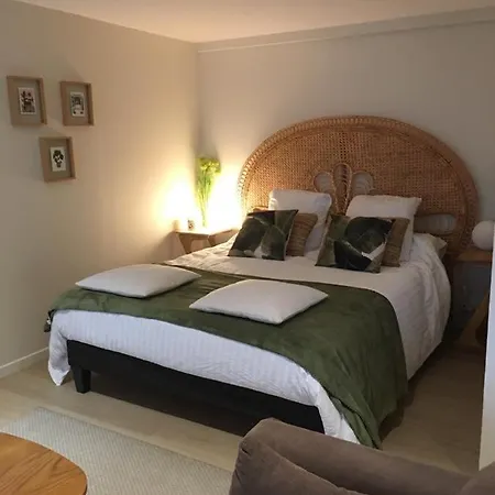 La Canopée Bed and breakfast 3*