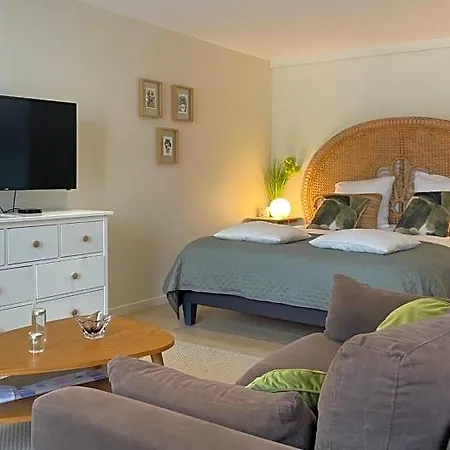 فندق مبيت وإفطار La Canopee 3*