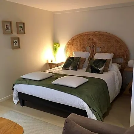 فندق مبيت وإفطار La Canopee