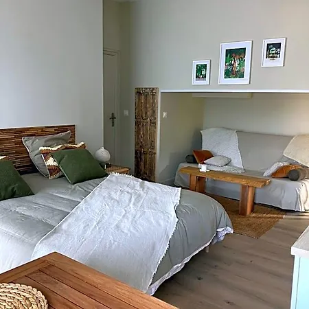 فندق مبيت وإفطار La Canopee Lecelles