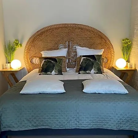 La Canopee فندق مبيت وإفطار