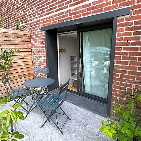 فندق مبيت وإفطار La Canopee 3*
